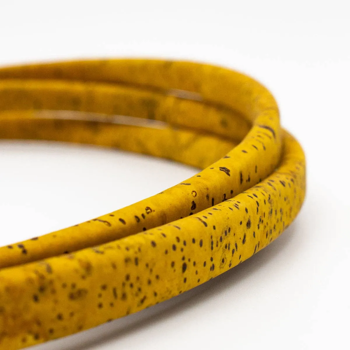 10x5mm yellow Licorice Cork Cord Leather Portuguese cork COR-343